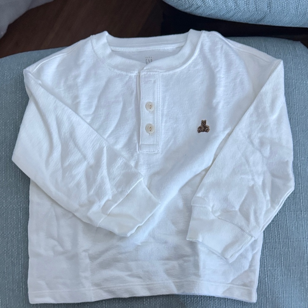 NWOT 2t BABYGAP Henley